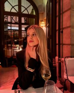 Alina - Gallery Image 9