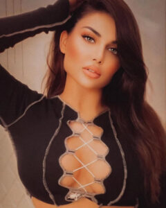 Zeynep - Gallery Image 6