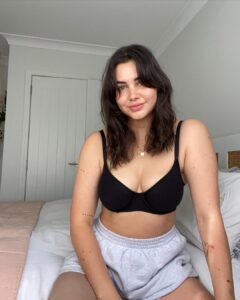 Luna - Gallery Image 3