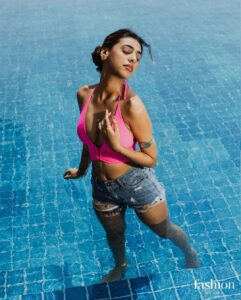 Isabella - Gallery Image 6