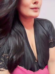 Amira - Gallery Image 6