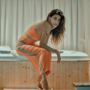 Isabella - Gallery Image 7