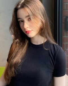 Dasha Taran - Gallery Image 23