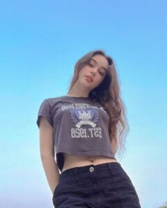 Dasha Taran - Gallery Image 13