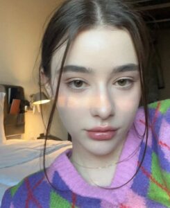 Dasha Taran - Gallery Image 3