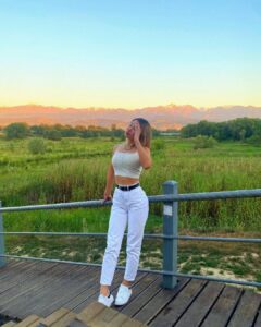 Ayesha - Gallery Image 12