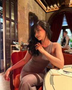 Mary - Gallery Image 13