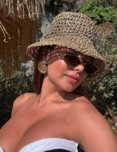 Camille - Gallery Image 5