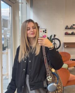 Aisha - Gallery Image 2