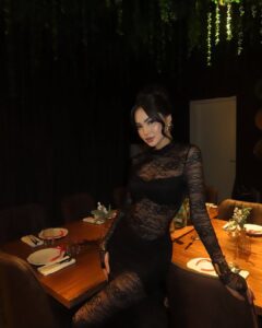 Alice - Gallery Image 14