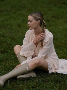 Elena - Gallery Image 5